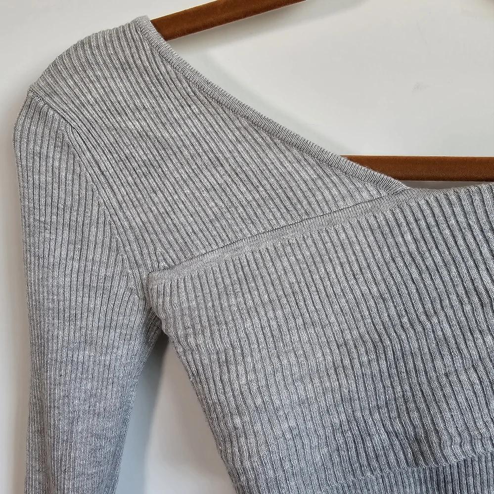 Off Shoulder Ribbed Top - Picture 2 of 3